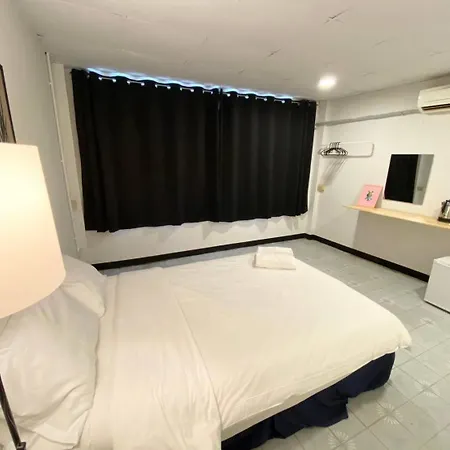 Go Inn Bts Ari Bangkok Exterior photo